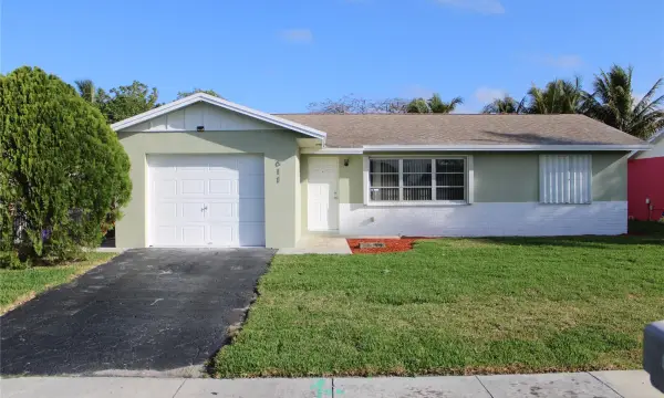 611 SW 1st Avenue, Boynton Beach, FL 33426