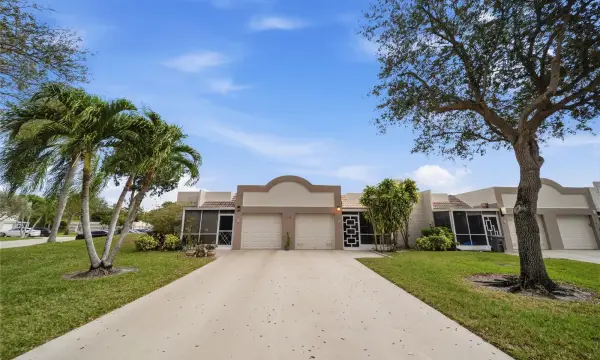 18730 Stewart Circle 7, Boca Raton, FL 33496
