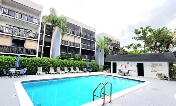 1021 Mockingbird Lane 114, Plantation, FL 33324