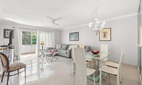 4191 NW 41st Street 214, Lauderdale Lakes, FL 33319
