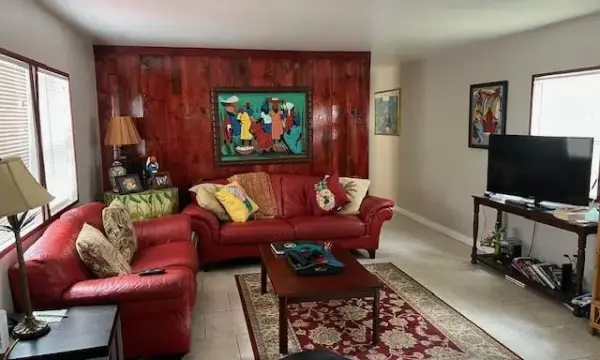 6315 S Ash Lane, Lantana, FL 33462