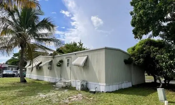 2508 NW 24th Street 152, Boynton Beach, FL 33436