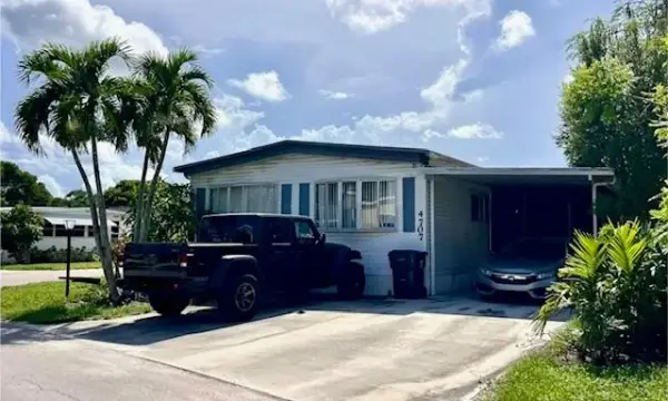 4707 Nancy Drive, Lake Worth, FL 33463