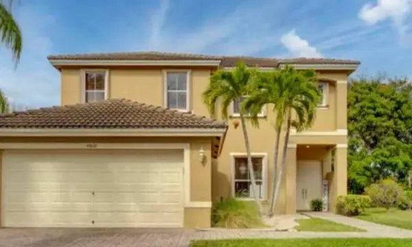5012 Victoria Circle, West Palm Beach, FL 33409