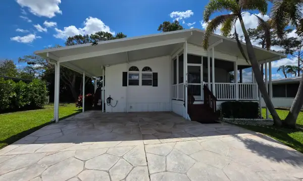 4124 8th Court, Lantana, FL 33462