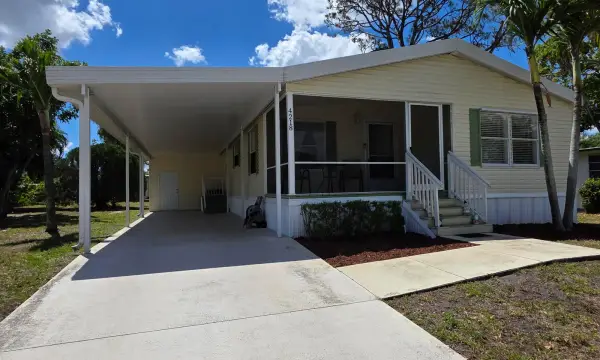 4218 6th Court, Lantana, FL 33462