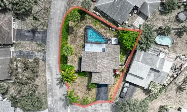 3750 NW 73rd Way, Coral Springs, FL 33065