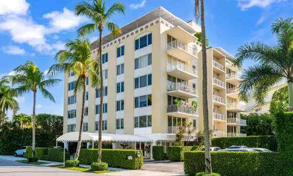 434 Chilean Avenue 2b, Palm Beach, FL 33480