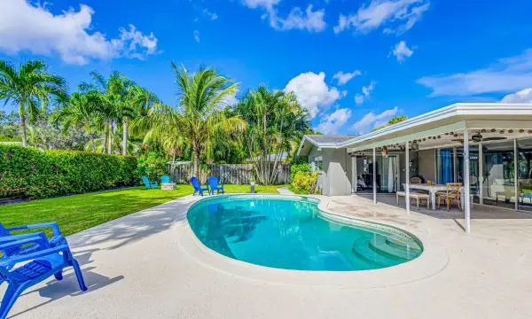 4370 Flax Court, Palm Beach Gardens, FL 33410