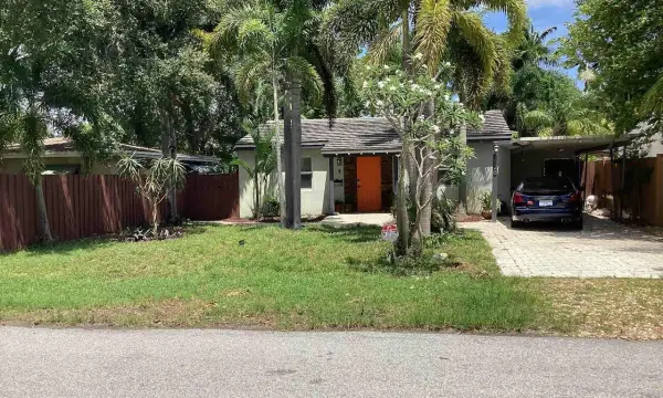 1528 NE 1st Avenue, Fort Lauderdale, FL 33304