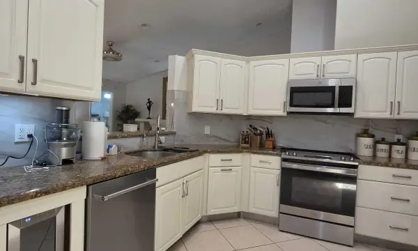 115 Ramblewood Circle, Royal Palm Beach, FL 33411