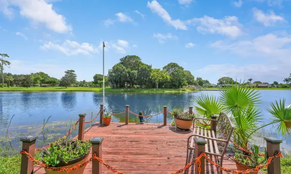 8421 Bonita Isle Drive, Lake Worth, FL 33467