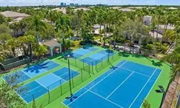 2807 Veronia Drive 106, Palm Beach Gardens, FL 33410