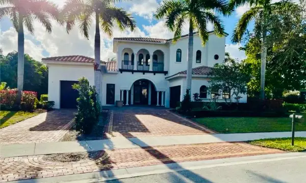 6935 Long Leaf Drive, Parkland, FL 33076