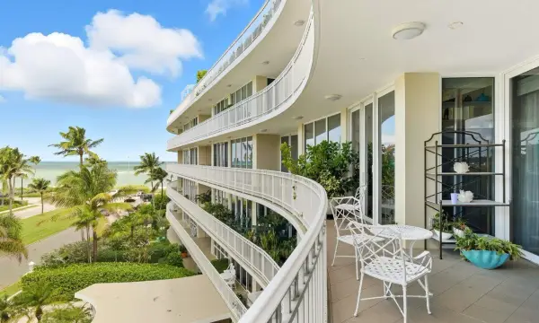 100 Royal Palm Way F4, Palm Beach, FL 33480