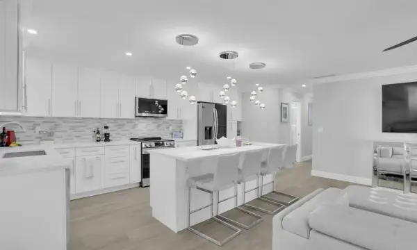 540 High Point Drive A, Delray Beach, FL 33445