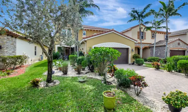 4598 Capital Drive, Lake Worth, FL 33463