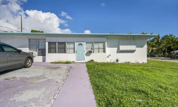 721 N A Street, Lake Worth Beach, FL 33460