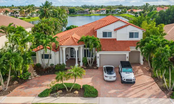 11804 Osprey Pointe Circle, Wellington, FL 33449