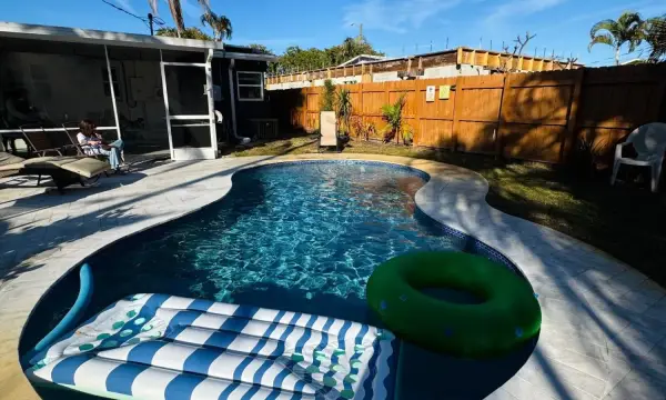 200 NE 56th Street 200, Oakland Park, FL 33334