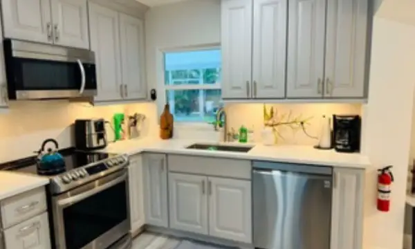 200 NE 56th Street 200, Oakland Park, FL 33334