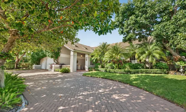 7205 Mandarin Drive, Boca Raton, FL 33433
