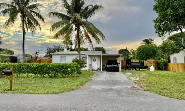 3141 NE 12th Avenue, Pompano Beach, FL 33064
