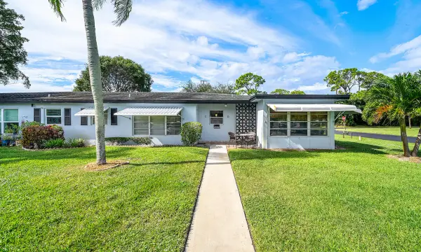 510 High Point Drive D, Delray Beach, FL 33445