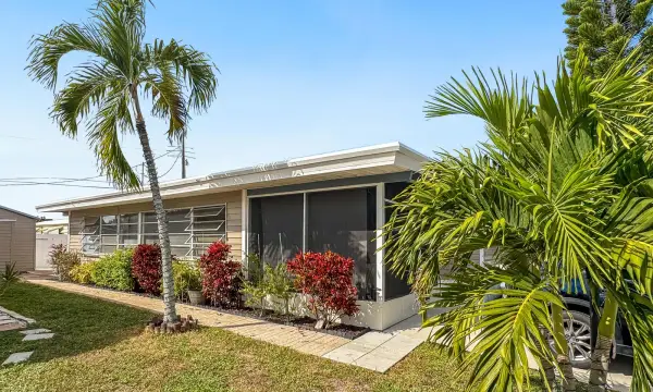 14553 Elmhurst Drive, Delray Beach, FL 33445