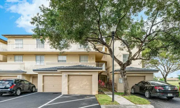 2040 Greenview Shores Boulevard 223, Wellington, FL 33414, Wellington, FL, 33414