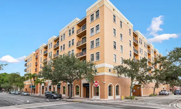 511 Lucerne Avenue 416, Lake Worth Beach, FL 33460