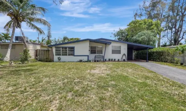 7530 Atlanta Street, Hollywood, FL 33024