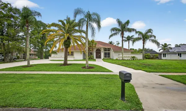 1295 Longlea Terrace, Wellington, FL 33414