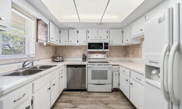 419 S Us Highway 1 E201, North Palm Beach, FL 33408