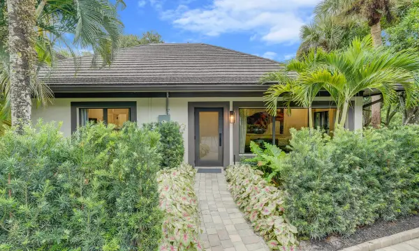 2735 Polo Island Drive K104, Wellington, FL 33414
