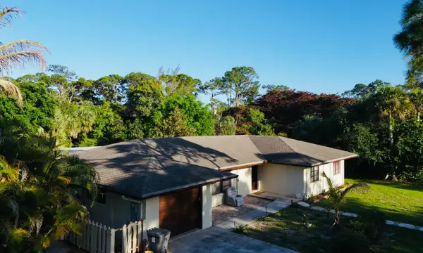8895 N Bates Road, Palm Beach Gardens, FL 33418