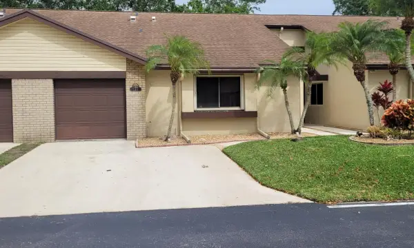 135 Meander Circle, Royal Palm Beach, FL 33411