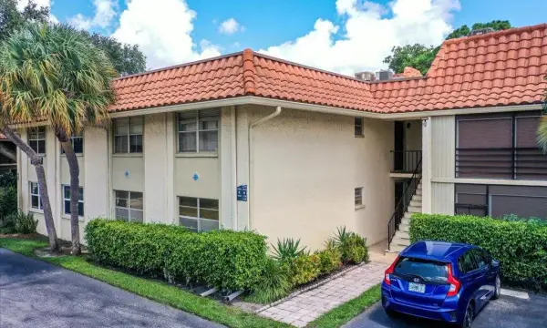 1124 NW 13th Street 120a, Boca Raton, FL 33486
