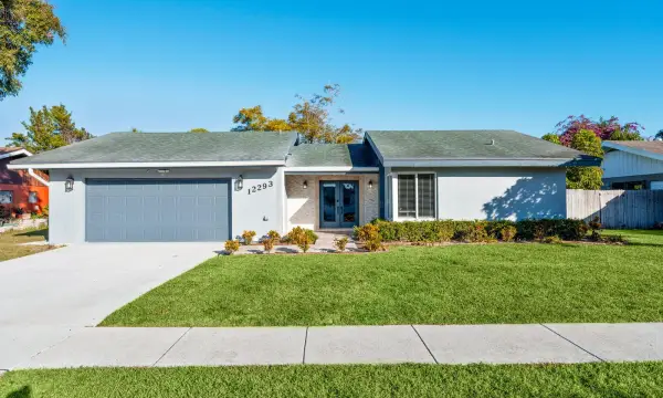 12293 Old Country Road S, Wellington, FL 33414