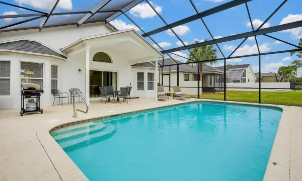 15182 Oak Chase Court, Wellington, FL 33414