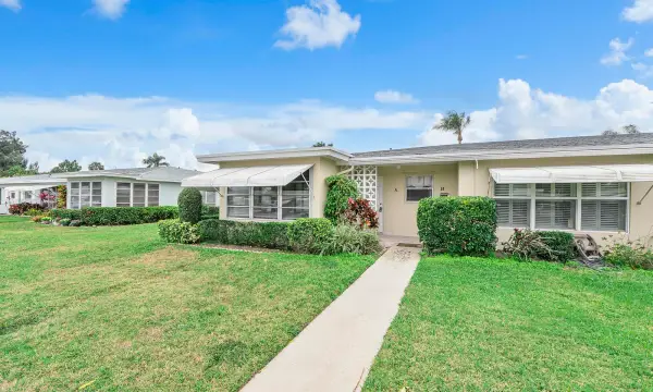 212 High Point Terrace W A, Delray Beach, FL 33445