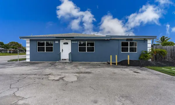 945 Miner Road, Lake Worth, FL 33462