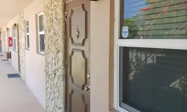 101 S L Street 1, Lake Worth Beach, FL 33460