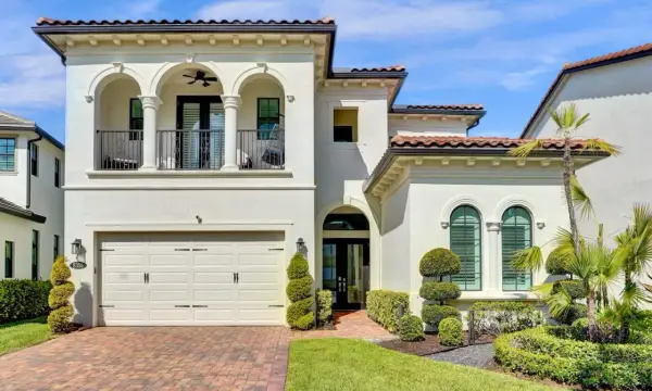 8355 Grand Prix Lane, Boynton Beach, FL 33472