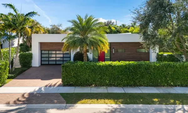 10 Coconut Road, Delray Beach, FL 33444