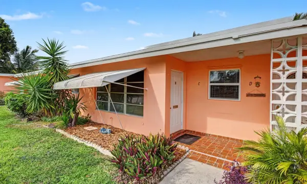 275 South Boulevard C, Boynton Beach, FL 33435