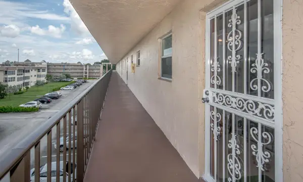 711 Lori Drive 408, Palm Springs, FL 33461