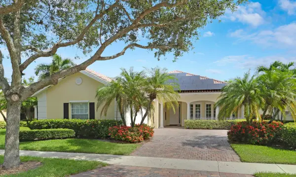 8435 Belize Place, Wellington, FL 33414
