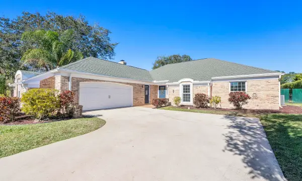 1384 Northampton Terrace, Wellington, FL 33414