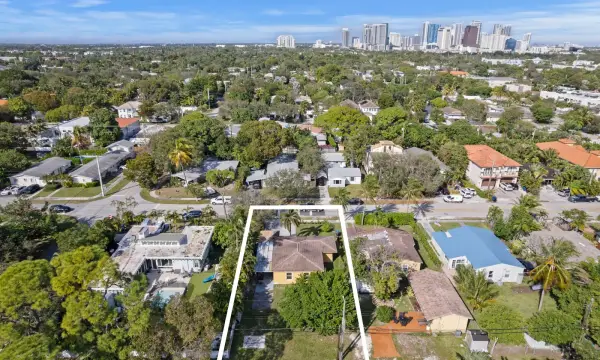 516 SW 17th Street, Fort Lauderdale, FL 33315